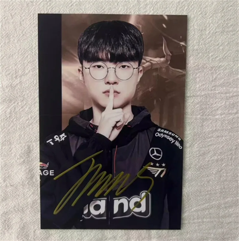Faker — T1 Faker Hand Signed Lee Sang-hyeok Autographs 6'' Autographed Photo Fans Gift, image 2