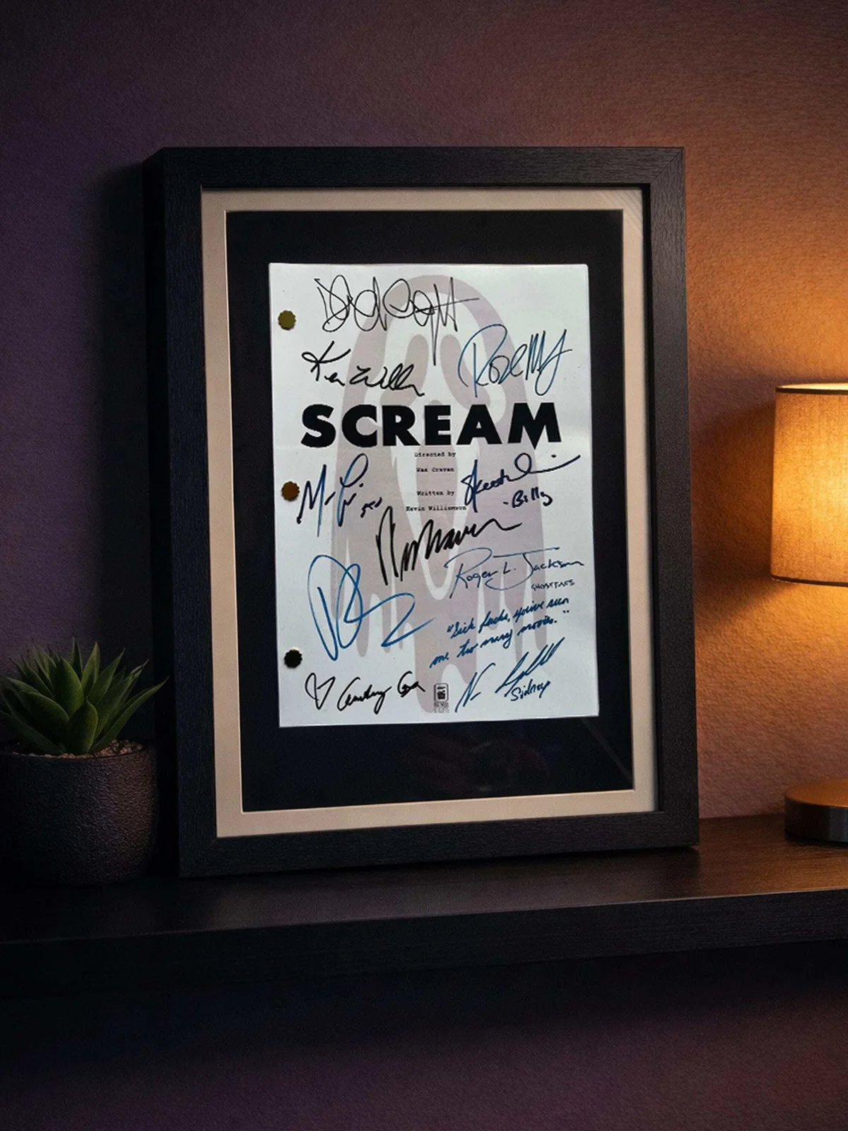 SCREAM, Signed Movie Prop Replica Script with Cast Autographs Memorabilia, image 4