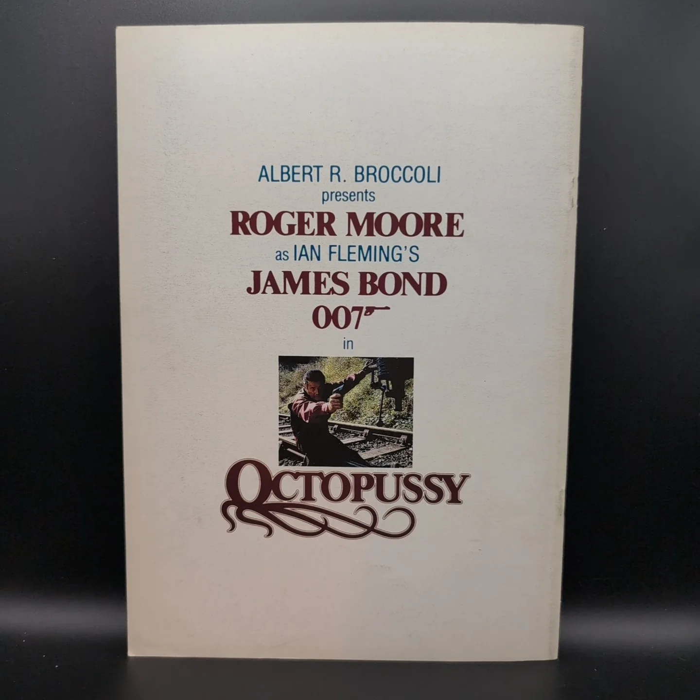James Bond 007 Octopussy Japanese Film Programme Cinema Pamphlet A4, image 2