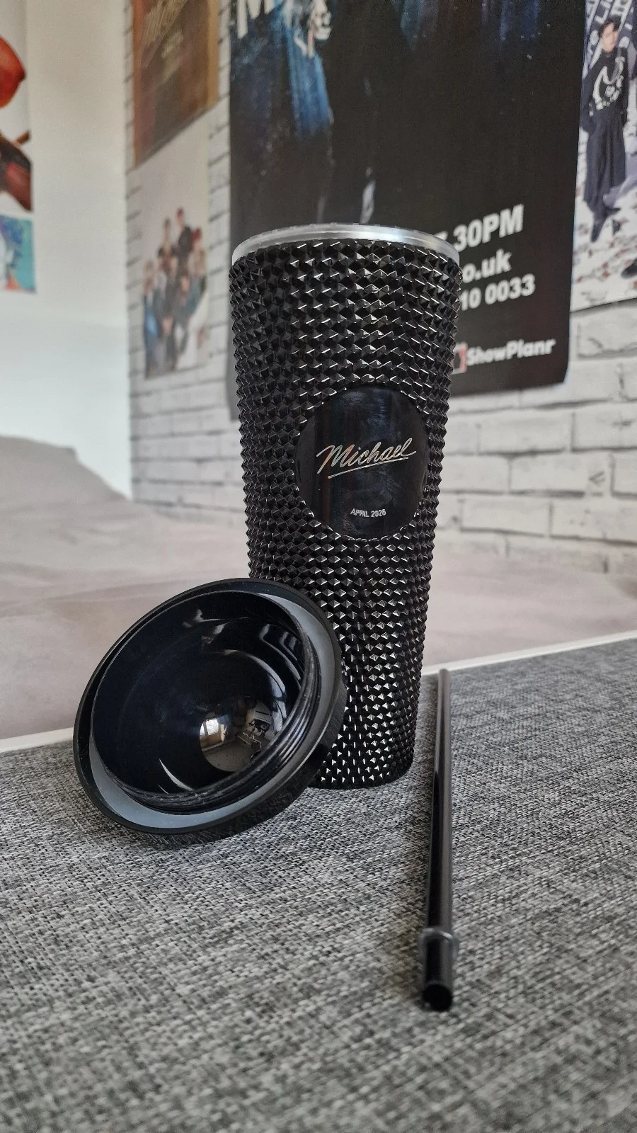 Michael Jackson Movie Gold or Black Microphone Cup Tumbler UK Cinema Exclusive, изображение 5
