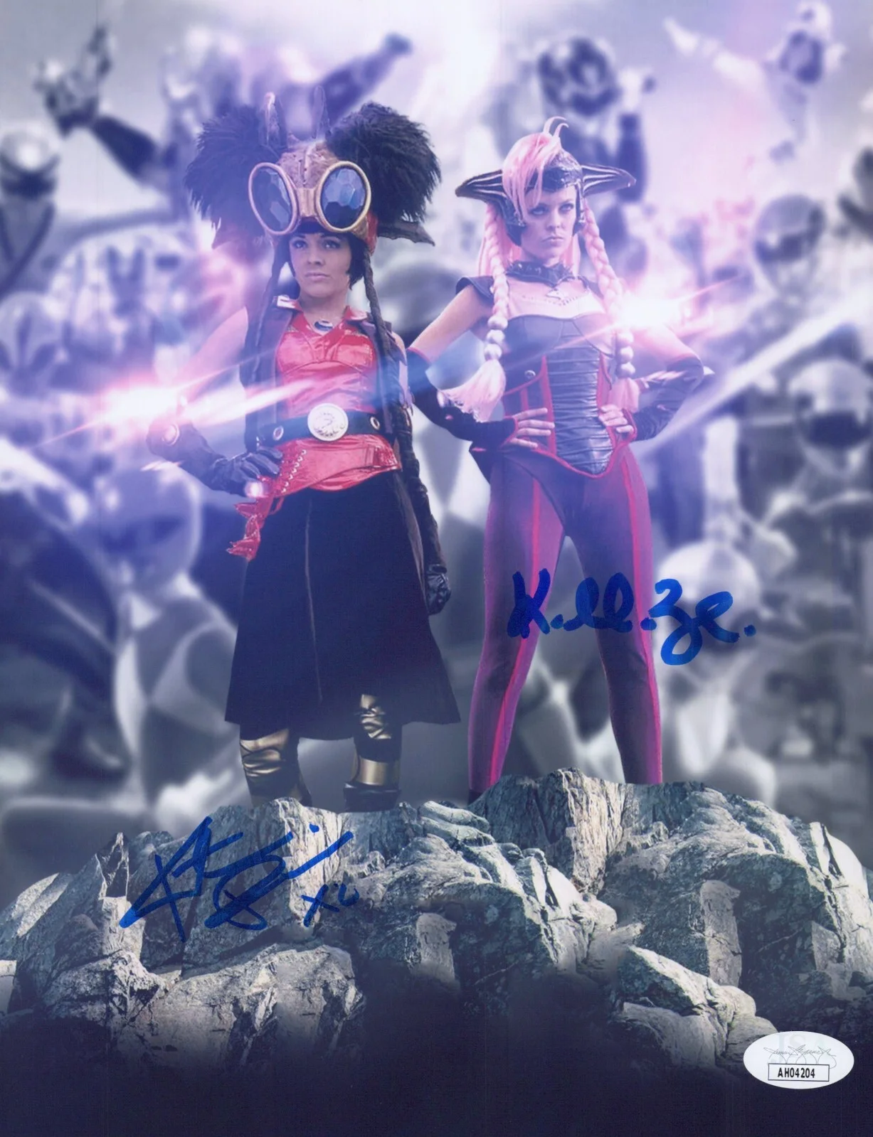 KATRINA BROWNE AND KATRINA DEVINE — KATRINA DEVINE & KATRINA BROWNE Signed POWER RANGER 8x10 Photo Autograph JSA COA