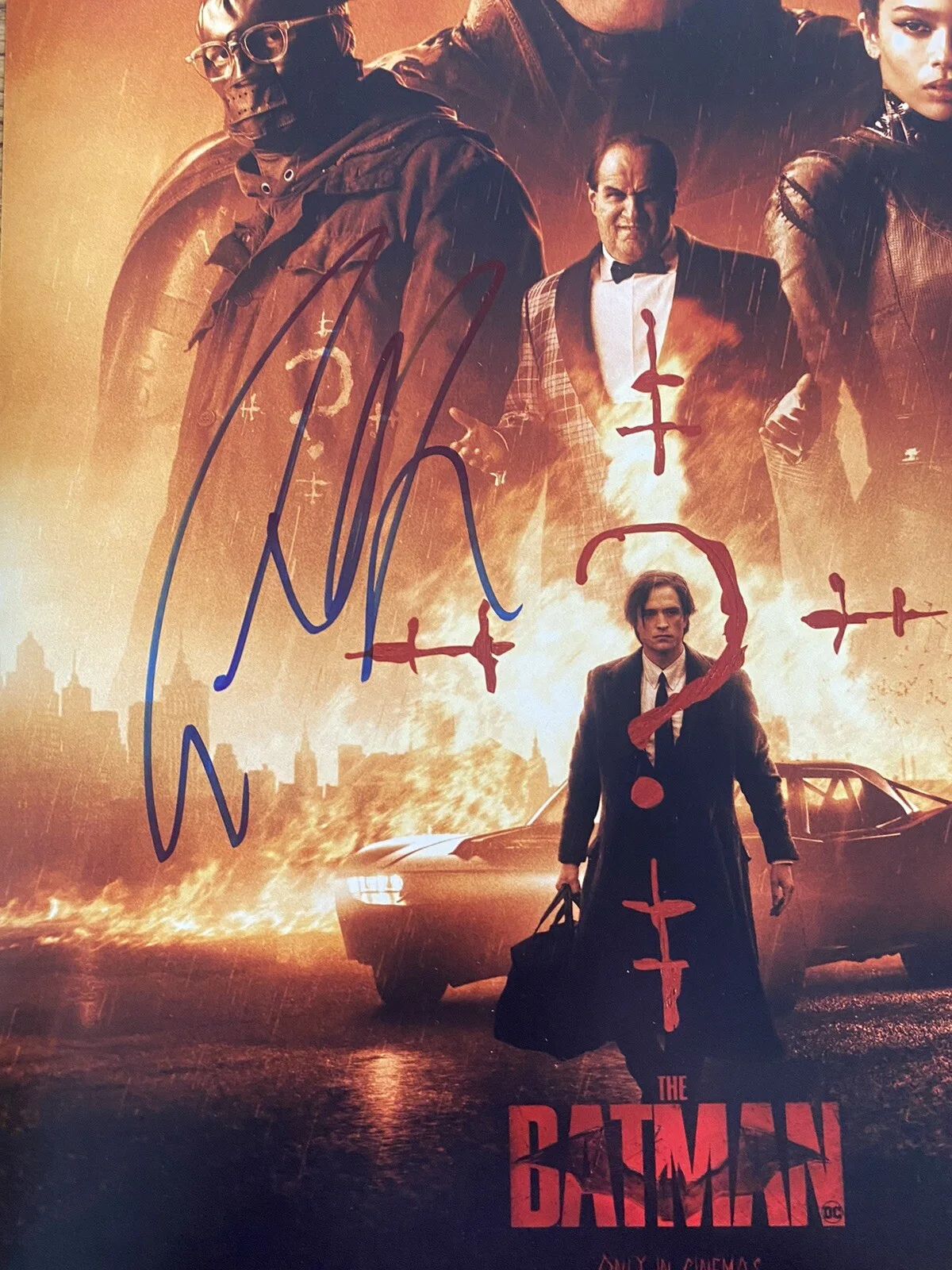 Colin Farrell — Colin Farrell Autographed 12x18 Batman Photo The Penguin Oswald Cobblepot, изображение 2