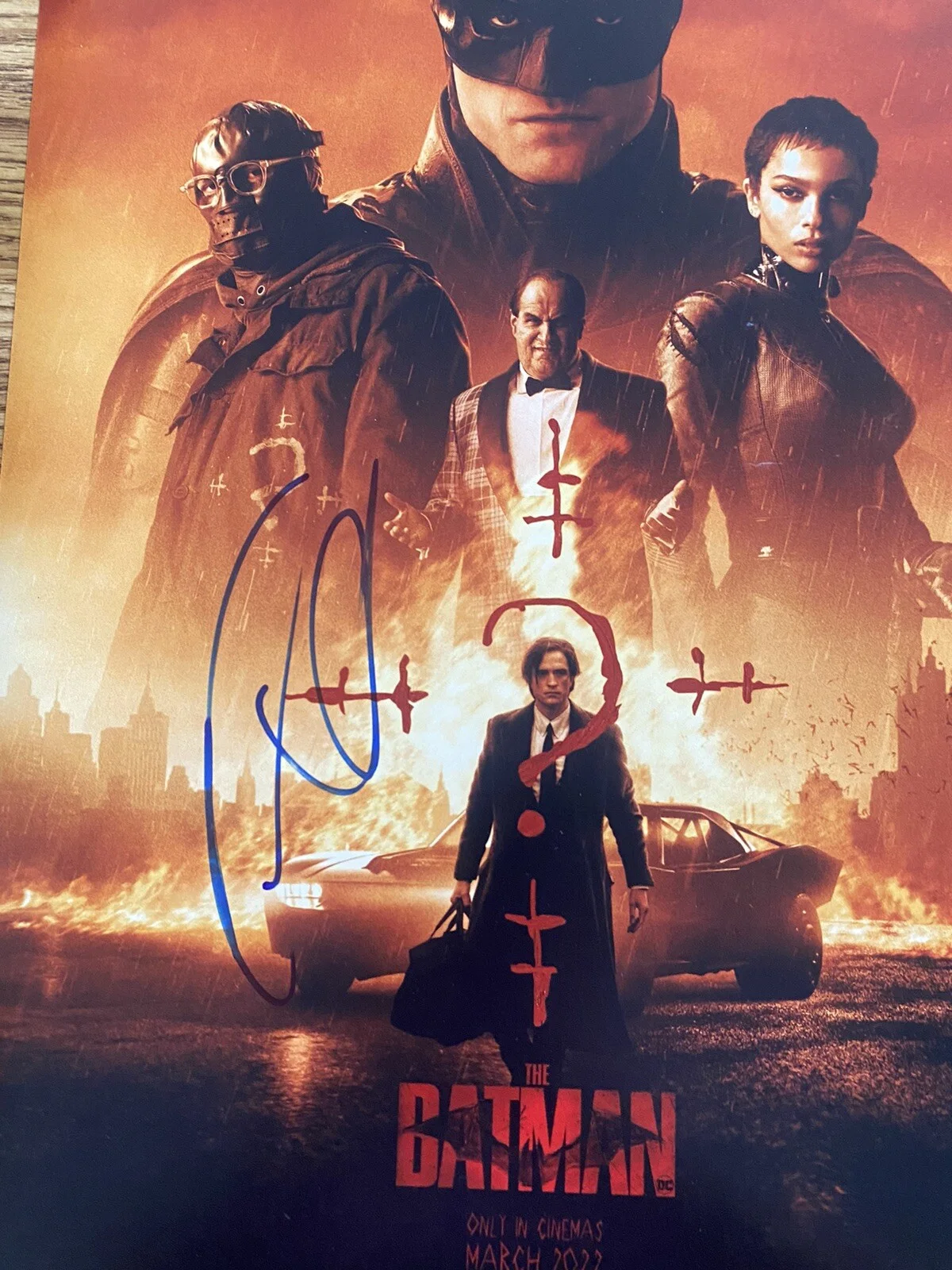 Colin Farrell — Colin Farrell Autographed 12x18 Batman Photo The Penguin Oswald Cobblepot, изображение 2