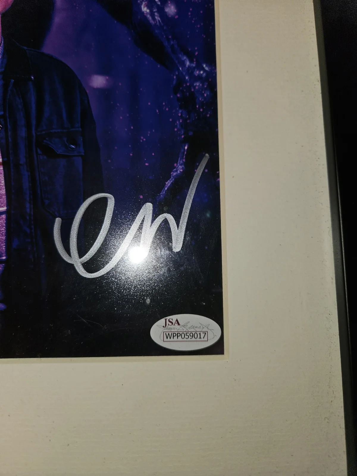 Finn Wolfhard — Finn Wolfhard Autograph Photo Stranger Things Mike Signed JSA Witness COA, изображение 3