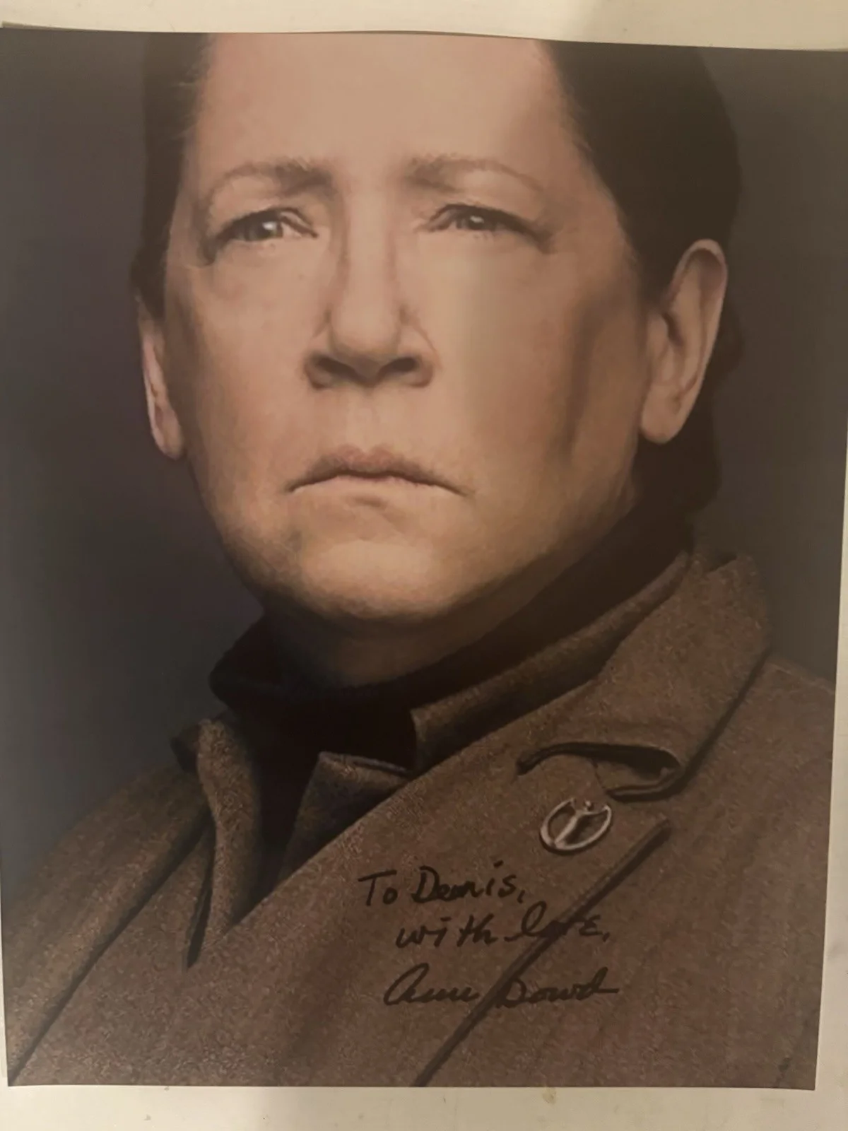 Ann Dowd — Ann Dowd The Handmaid's Tale Hand Signed 8 X10 Autograph
