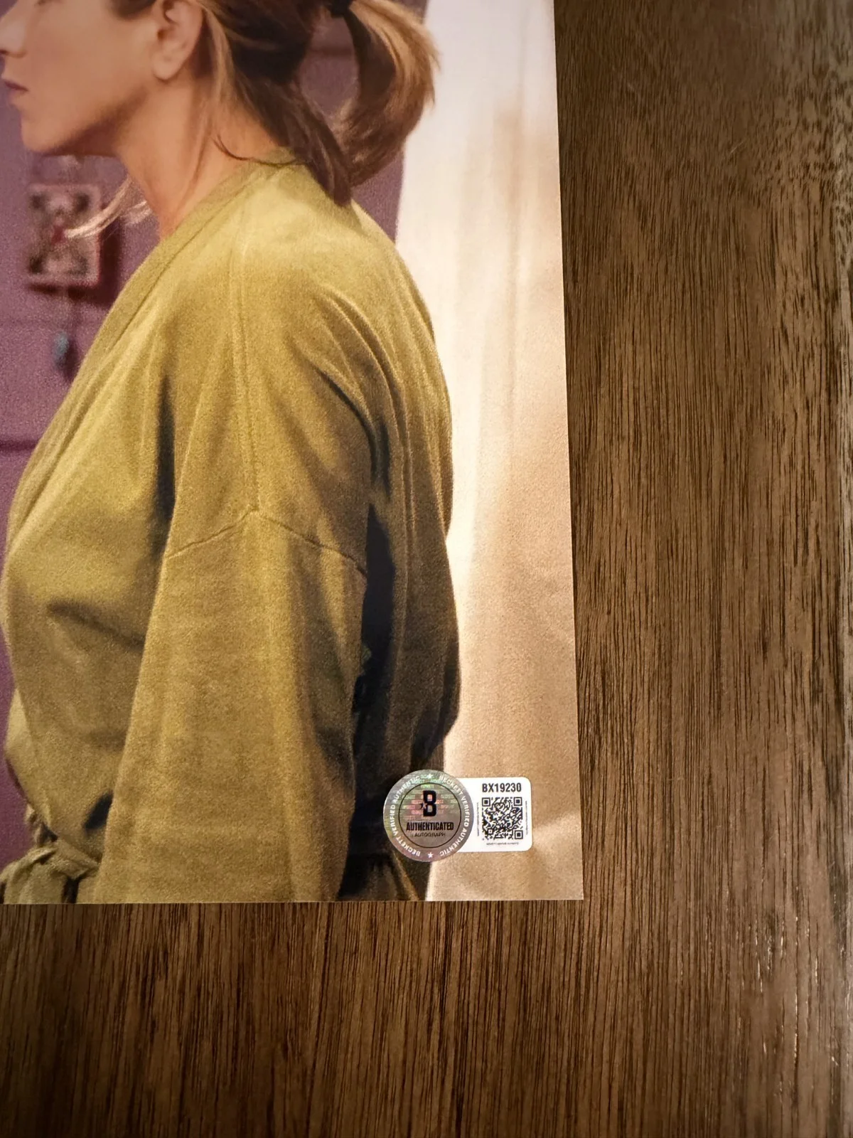 Lisa Kudrow ‘Friends’ Signed 11x14 Photo 'Phoebe Buffay' Beckett Certified RARE, изображение 2