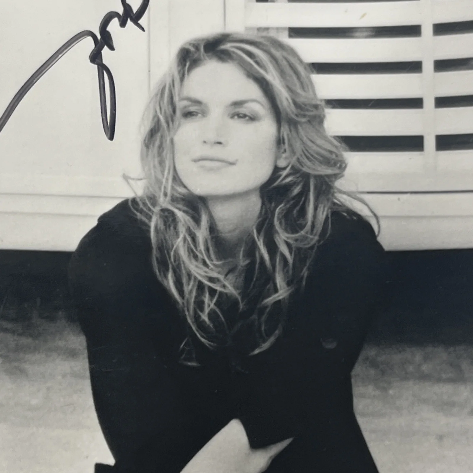 Cindy Crawford — Cindy Crawford Signed Black & White Photo Inscribed “To Ivan” No COA, изображение 3