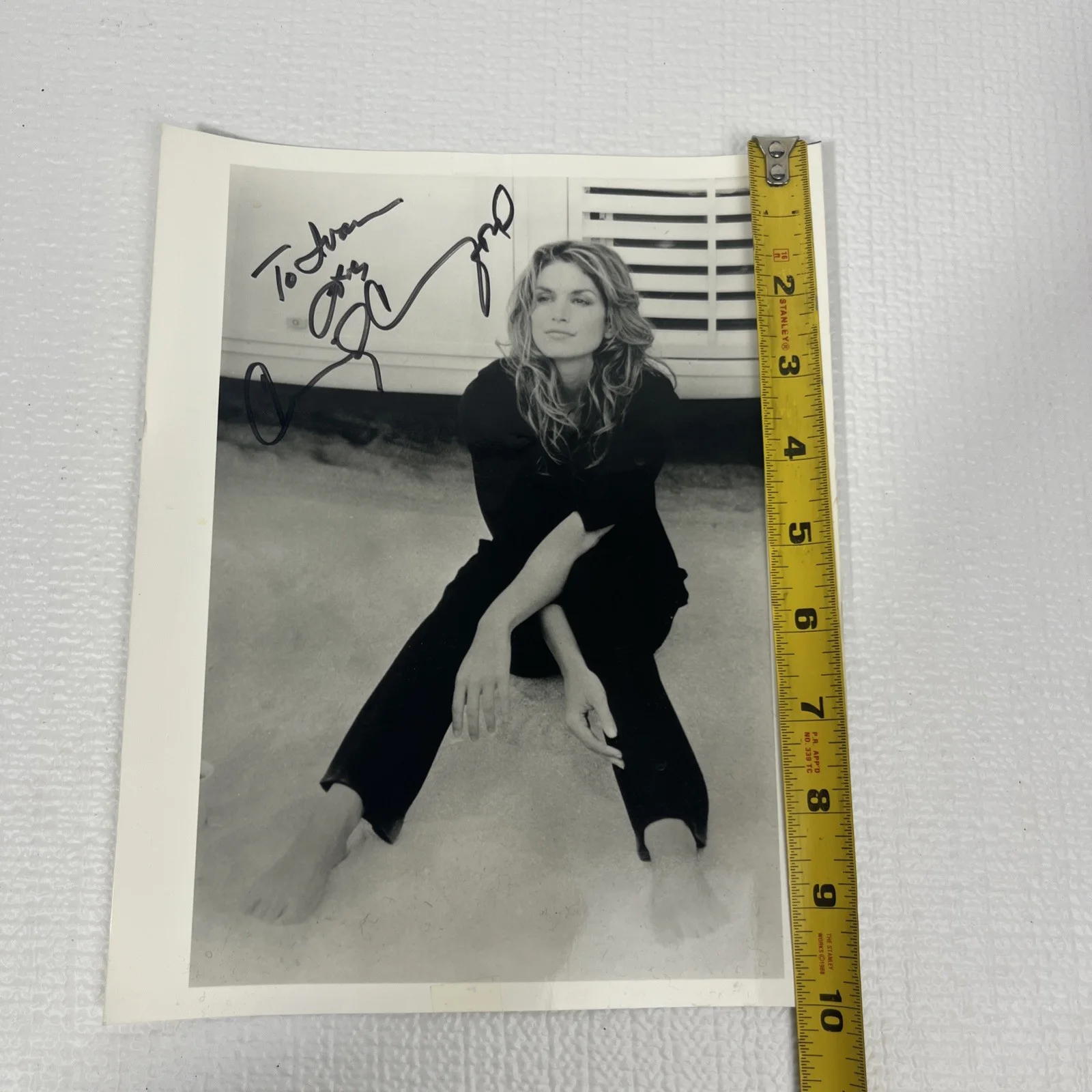 Cindy Crawford — Cindy Crawford Signed Black & White Photo Inscribed “To Ivan” No COA, изображение 5