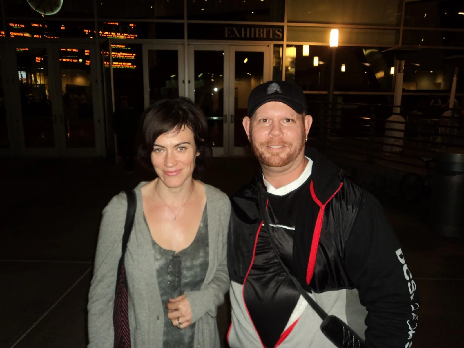 MAGGIE SIFF — Maggie Siff Sons Of Anarchy W/COA matted signed index card with photo 11x17 #1, image 3