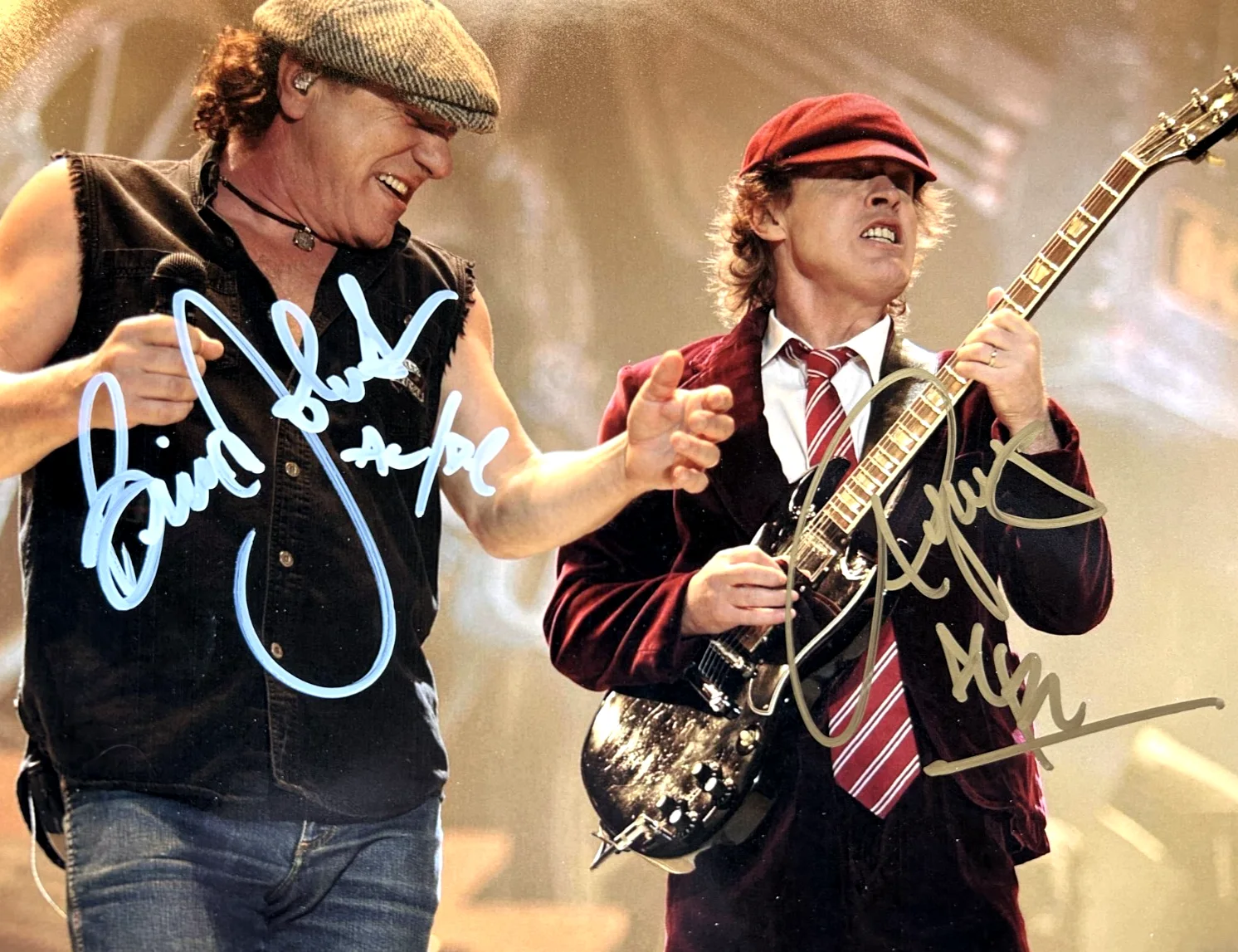 AC/DC Signed: Brian Johnson Angus Young 8x10" Autograph Original Authentic w/COA, image 3