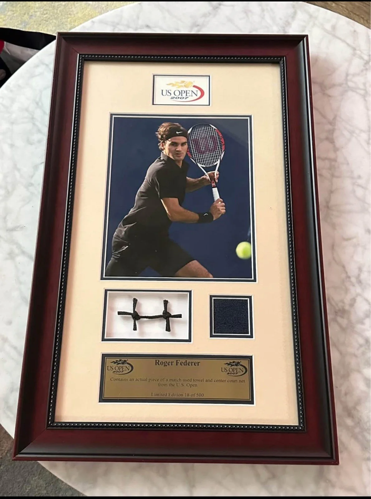 Roger Federer — Roger Federer 2007 U.S. Open Tennis Custom Framed W net piece And COA(18/500), изображение 3
