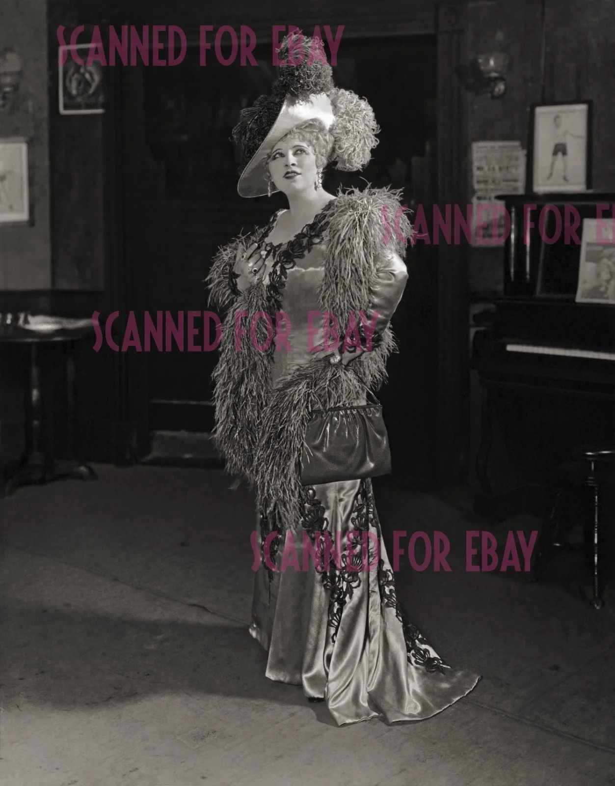 Mae West — Mae West Vintage 1928 signed theater document New York history Diamond Lil, изображение 3