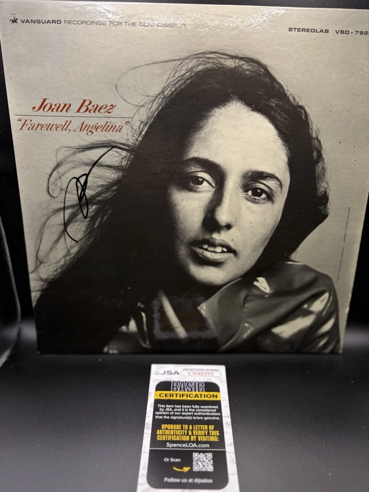 * JOAN BAEZ * signed vinyl album * FAREWELL, ANGELINA * JSA Coa, image 2