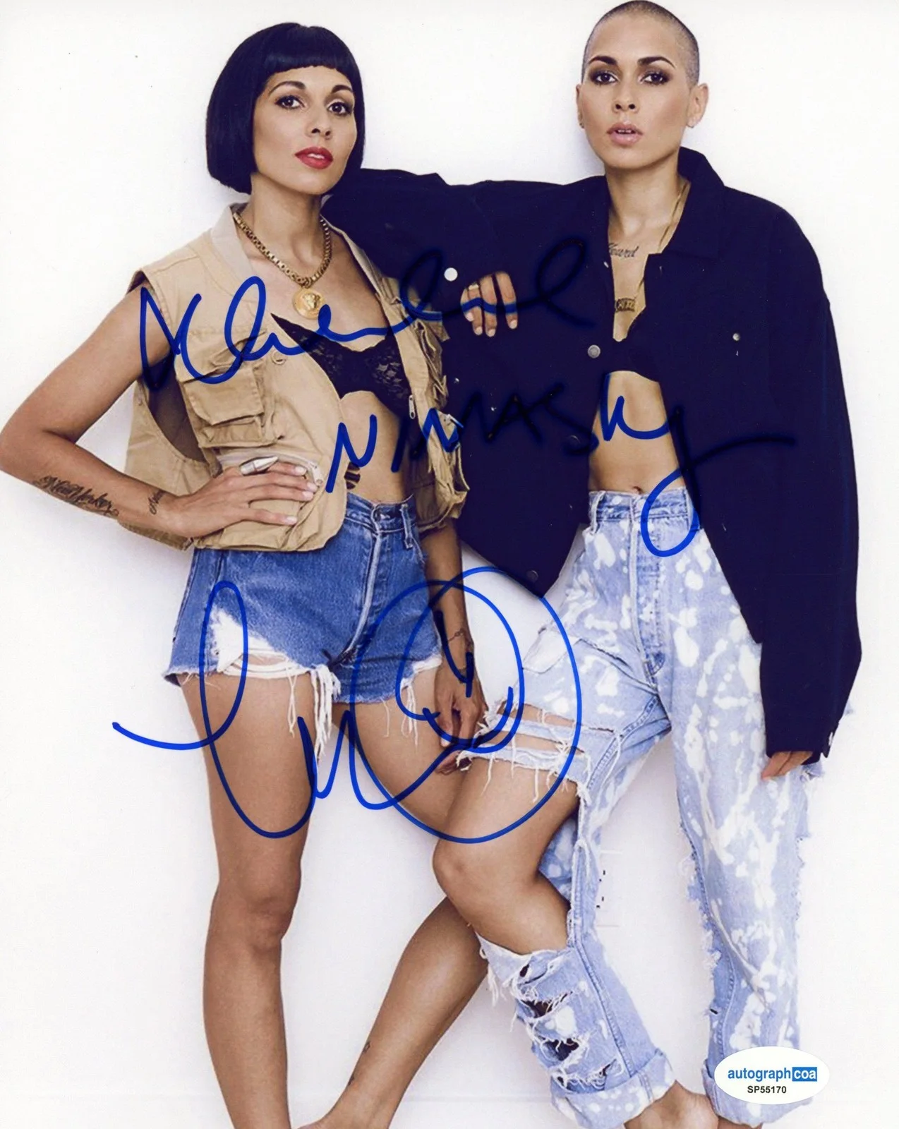 Natalie Albino, Nicole Albino — Nina Sky AUTOGRAPH Signed Natalie & Nicole Albino Autographed 8x10 Photo ACOA, изображение 2