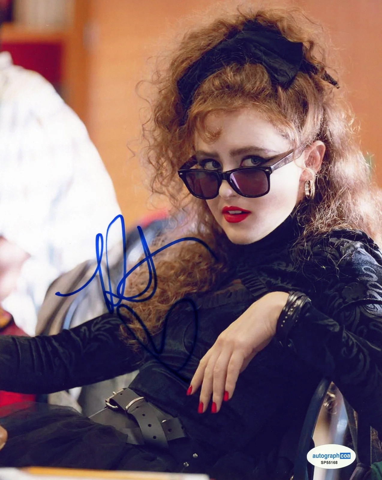 Kathryn Newton — Kathryn Newton "Lisa Frankenstein" AUTOGRAPH Signed Autographed 8x10 Photo ACOA, изображение 2