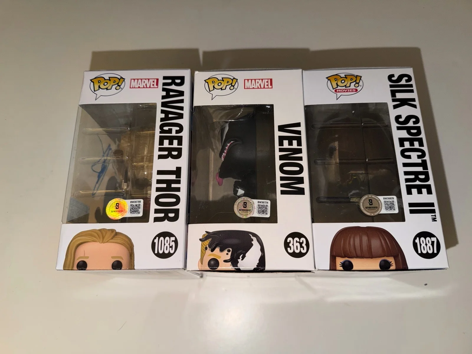 FUNKO POP SIGNED LOT MARVEL Watchmen Beckett COA COMICS CHRIS MALIN TOM, image 2
