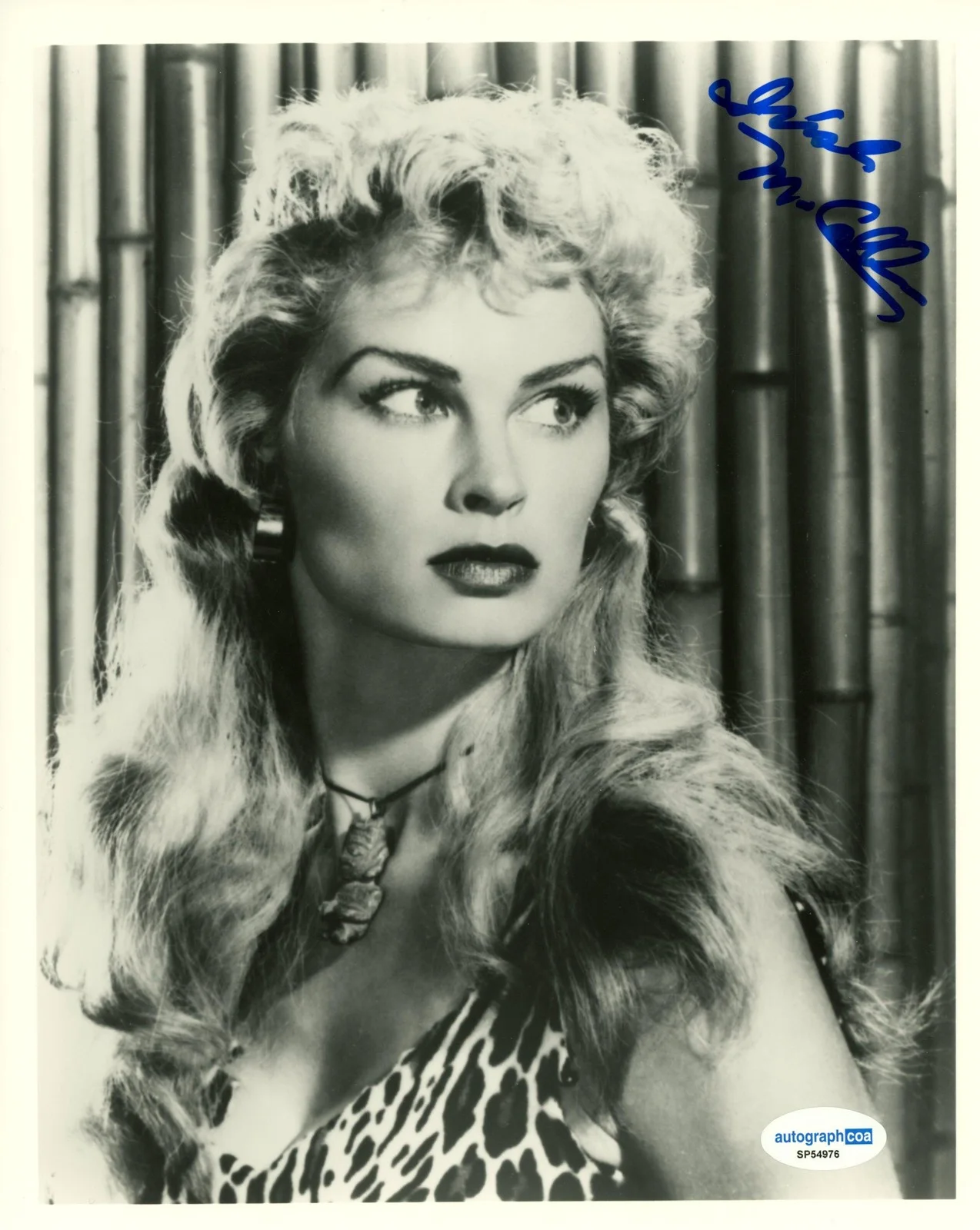 Irish McCalla — Irish McCalla "Sheena: Queen of the Jungle" AUTOGRAPH Signed 8x10 Photo D ACOA, изображение 2