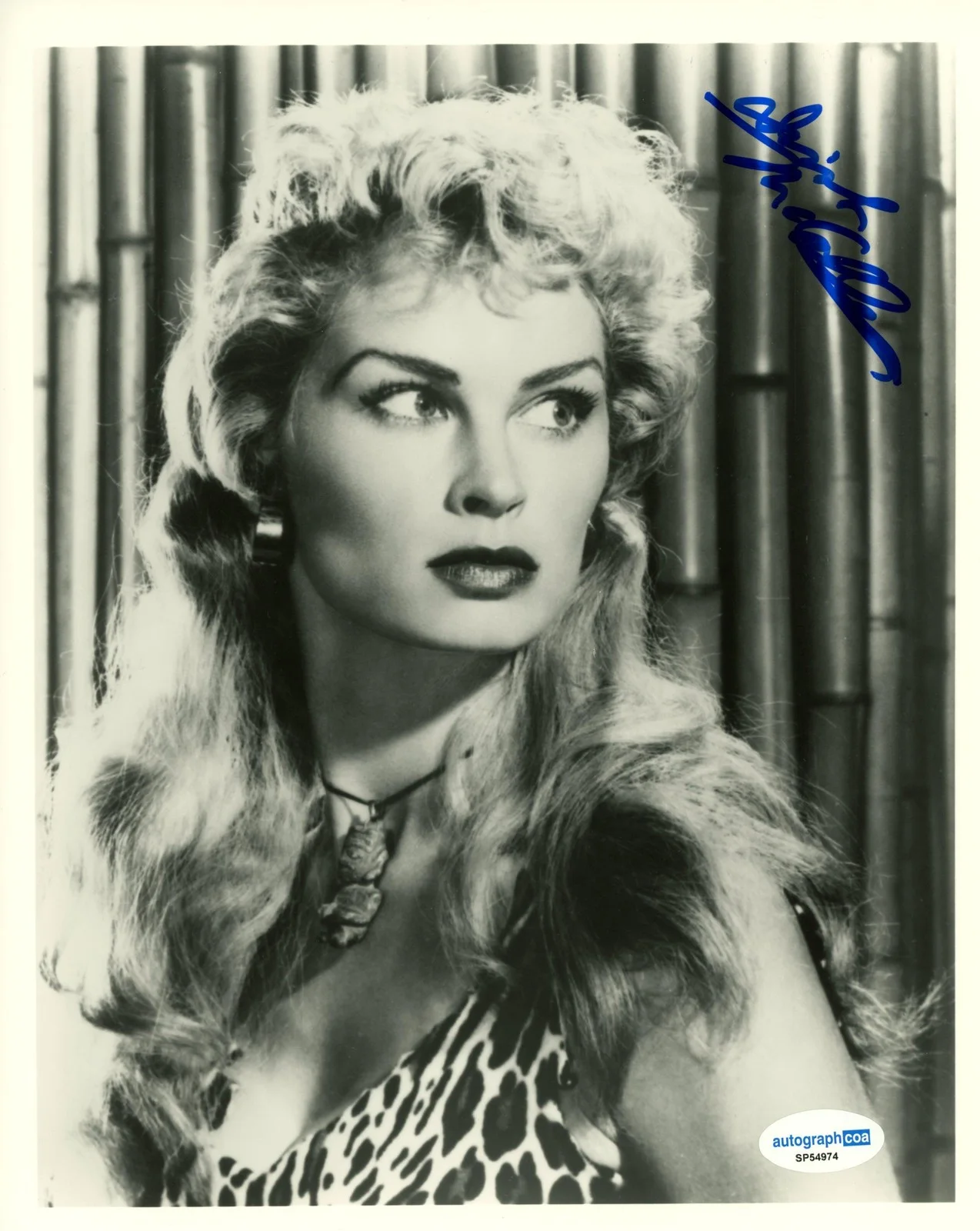 Irish McCalla — Irish McCalla "Sheena: Queen of the Jungle" AUTOGRAPH Signed 8x10 Photo B ACOA, изображение 2