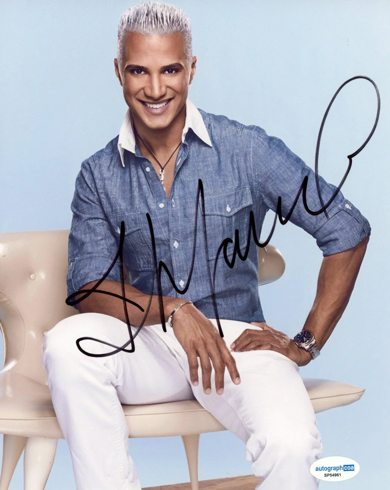 Jay Manuel — Jay Manuel "America's Next Top Model" AUTOGRAPH Signed Make-Up 8x10 Photo ACOA, image 2