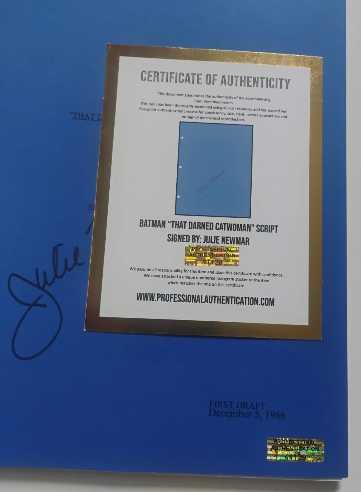 Julie Newmar Hand Signed Autograph Batman Script COA - NO US TARIFFS, image 4