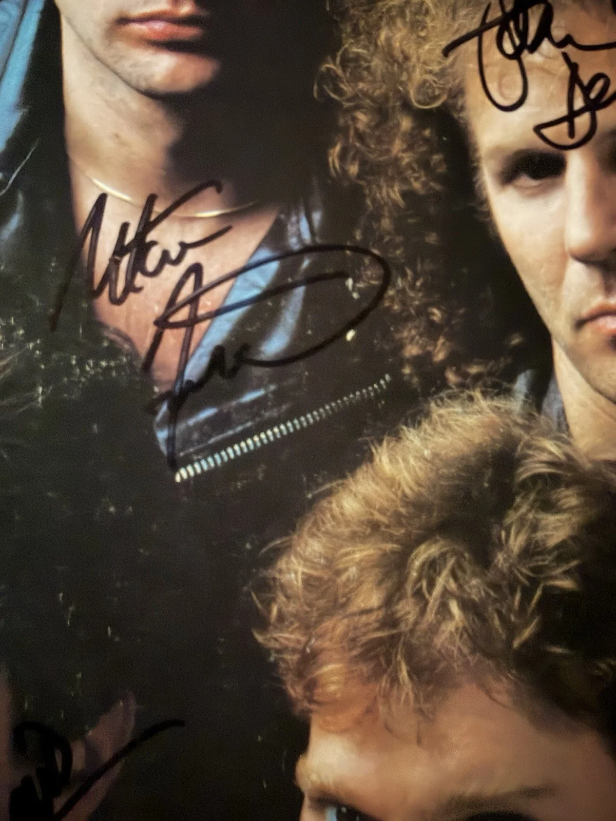 Loverboy Signed Keep It Up LP X4 Reno, Dean, Johnson, And Frenette, изображение 3