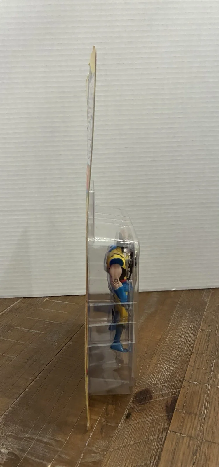 Cal Dodd — Cal Dodd Signed 1995 Toy Biz X-Men Wolverine Figure Beckett BAS, изображение 3