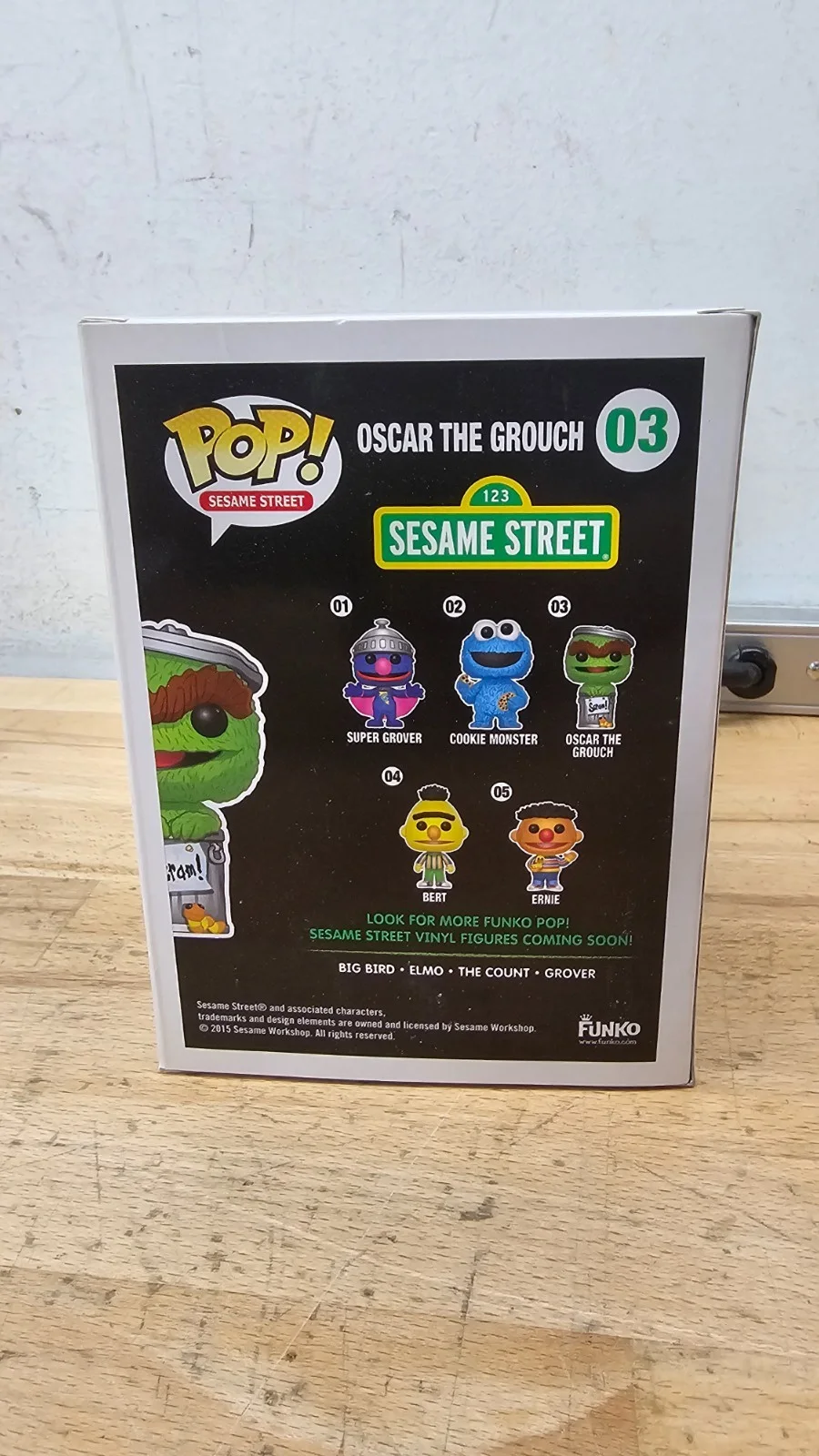 Caroll spinney — Caroll Spinney Sesame Street signed Oscar The Grouch Funko Pop Figure, изображение 3