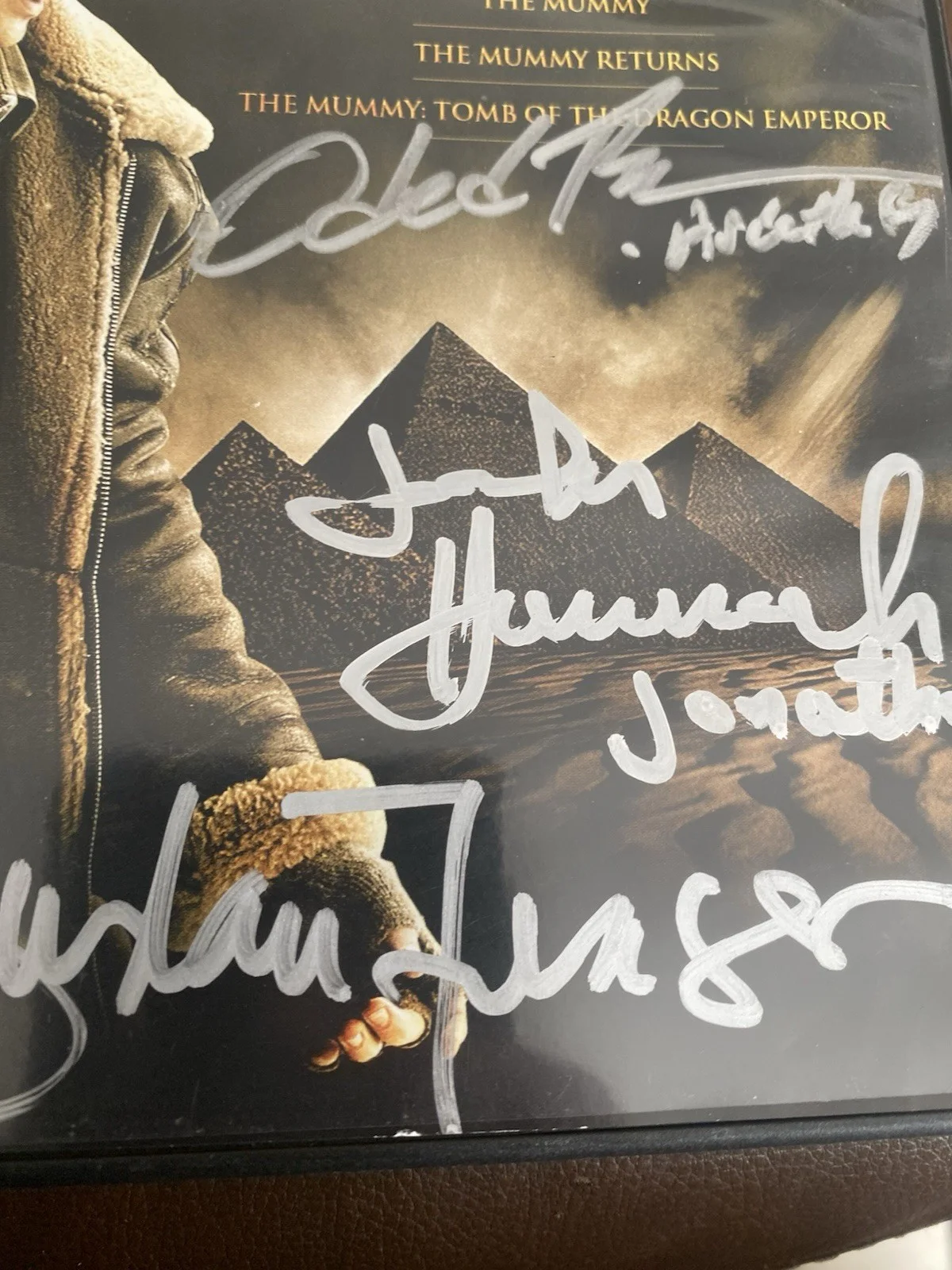 Brendan Fraser, John Hannah, Oded Fehr, Patricia Velasquez — The Mummy TRILOGY DVD Movie Signed by Fraser, Hannah, Fehr, and Velasquez, изображение 2