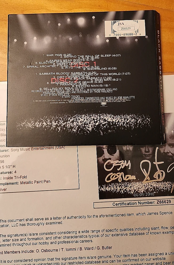 black sabbath reunion cd signed 4X by OZZY osbourne TONY/ BILL W/ GEEZER JSA COA, изображение 3