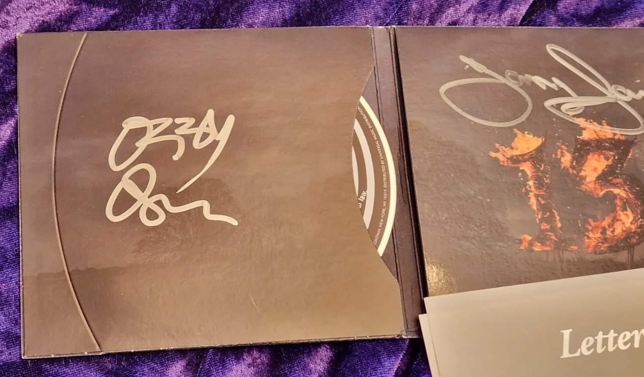 black sabbath 13 lenticular cd signed by OZZY osbourne TONY and GEEZER JSA COA, изображение 5