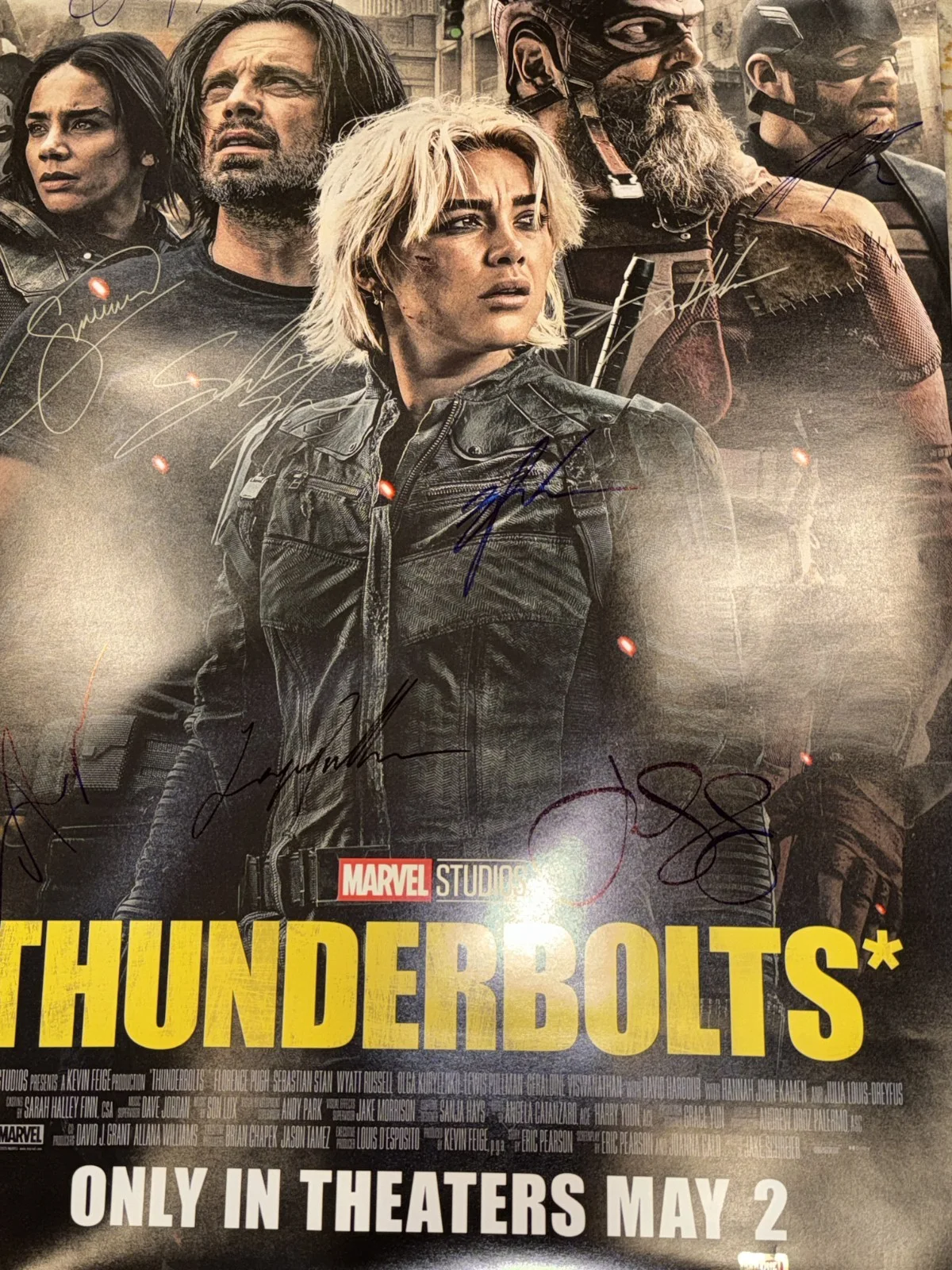 Thunderbolts Movie Poster Cast Signed COA Marvel Avengers Doomsday Rare, изображение 5