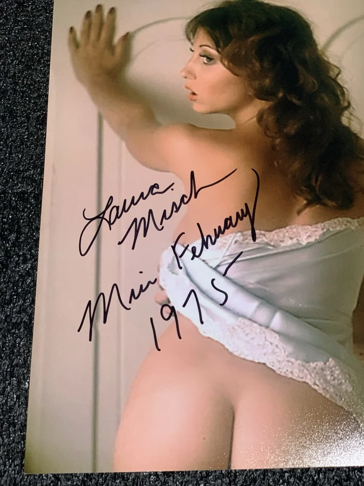 LAURA MISCH SIGNED 8X10 PHOTO PLAYBOY MISS 1975 CHEERLEADER BECKETT BAS JSA PSA, изображение 2