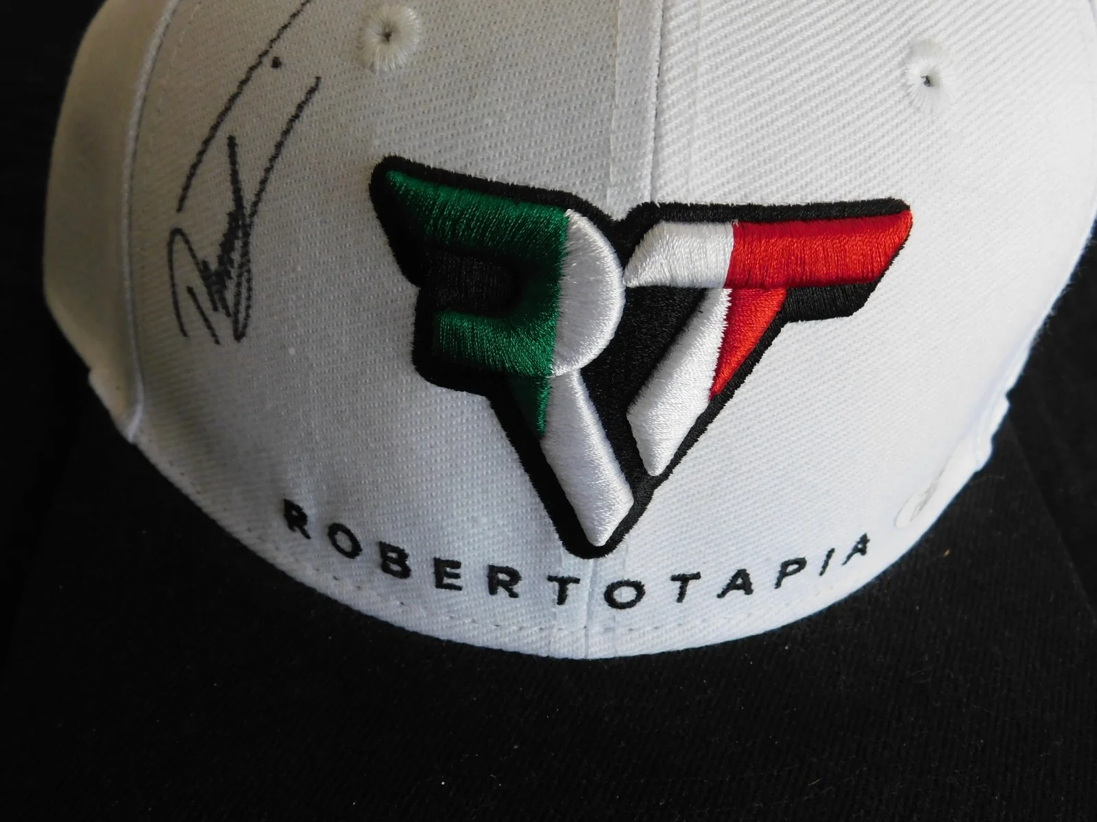 Roberto Tapia Signed White Snap-Back Hat - JSA Authentication, image 2