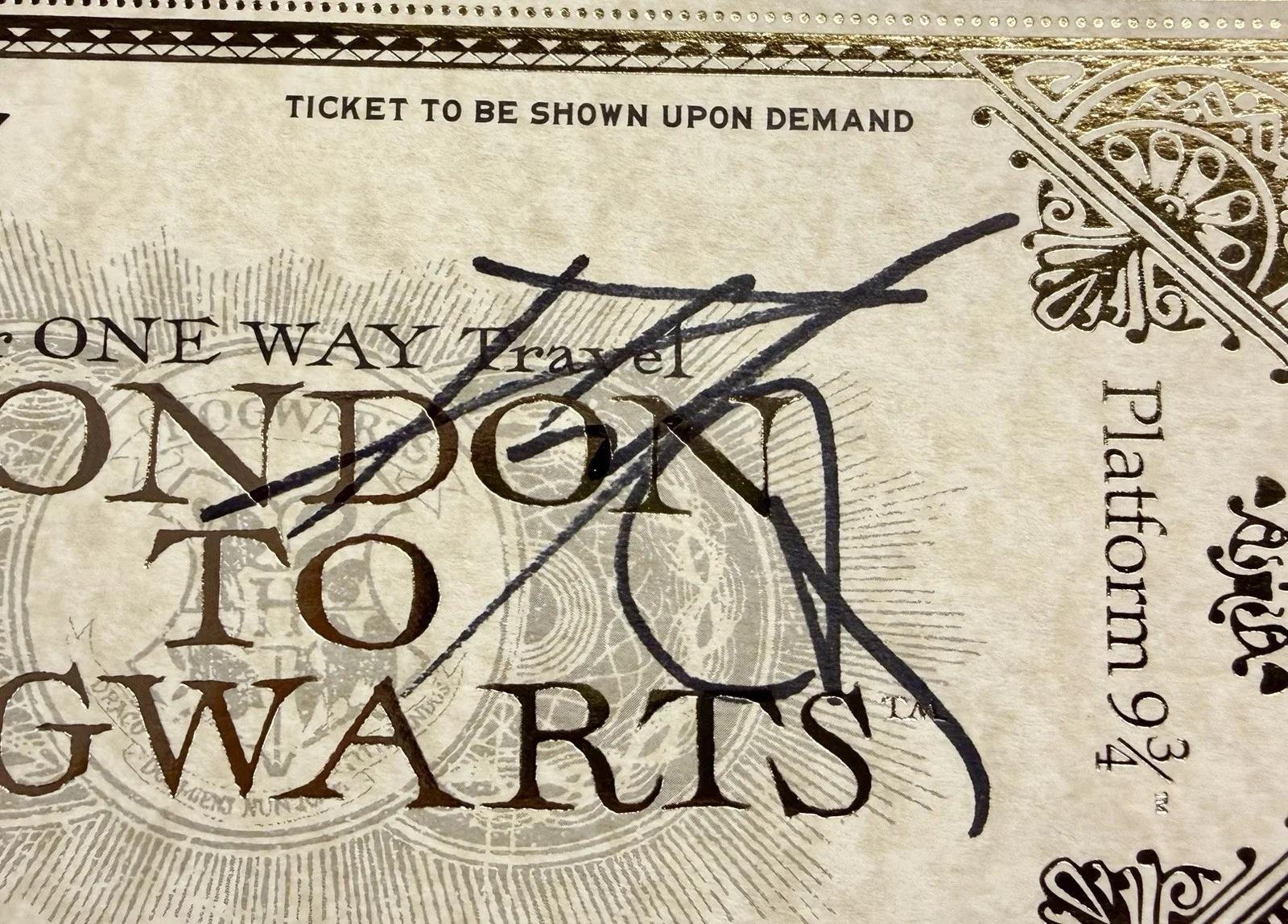 Daniel Radcliffe — Daniel Radcliffe SIGNED Harry Potter Full Size Hogwarts Train Ticket- JSA COA, image 3