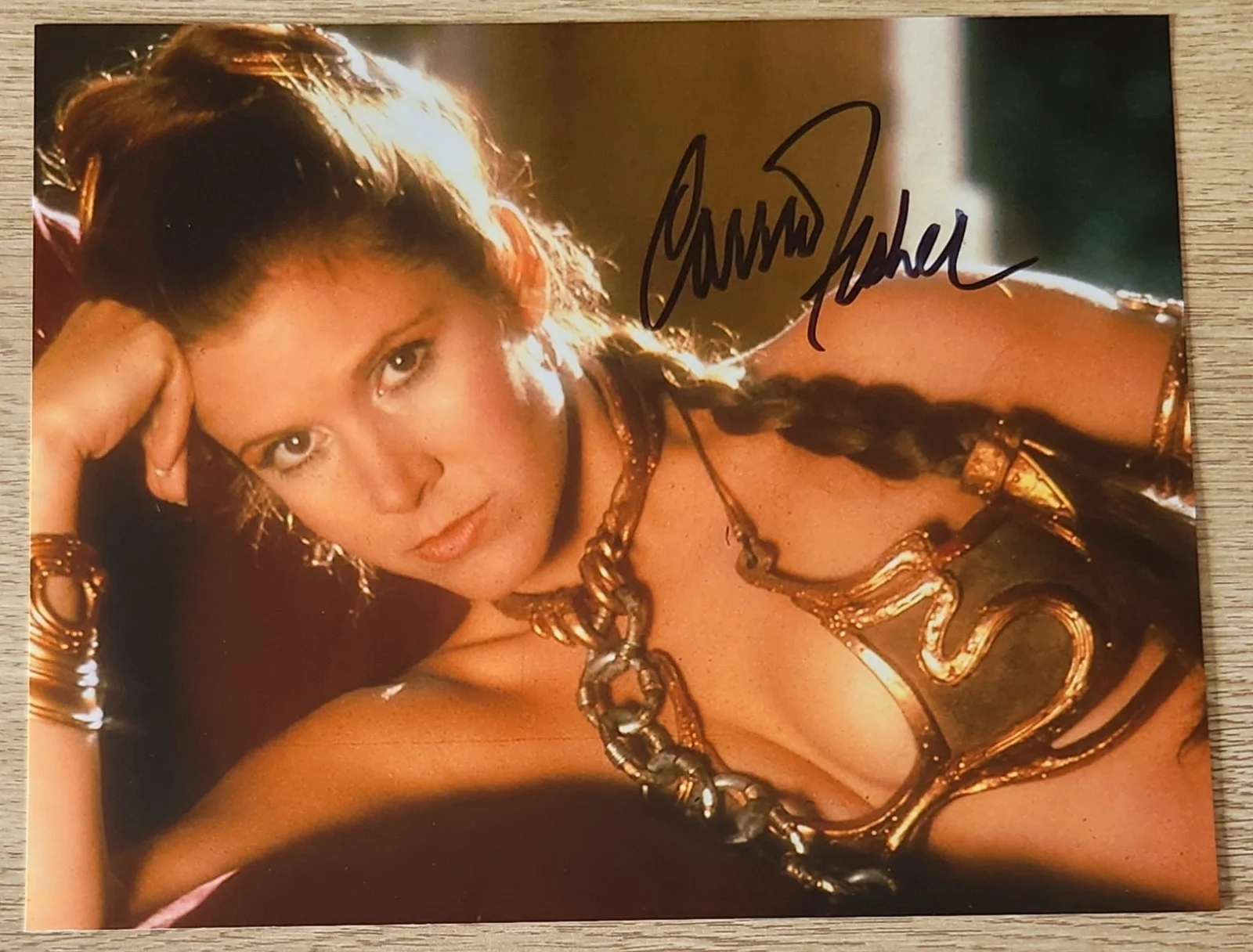 Carrie Fisher — Carrie Fisher Star Wars Signed 8x10 with COA