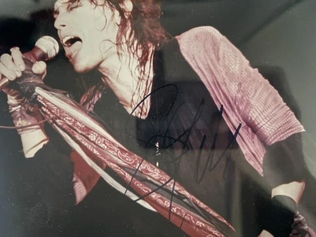 Steven Tyler Aerosmith Autographed 1980s 8 x 10 Framed Photo w/ PSA COA, image 3