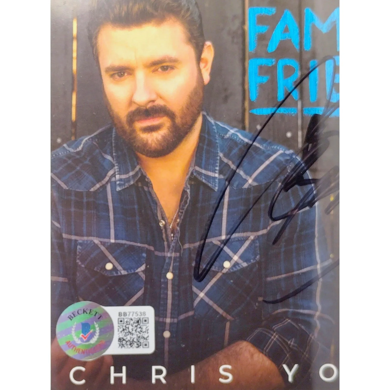 Chris Young — Chris Young Signed Famous Friends CD Album Framed Beckett BAS COA Country Music, изображение 3
