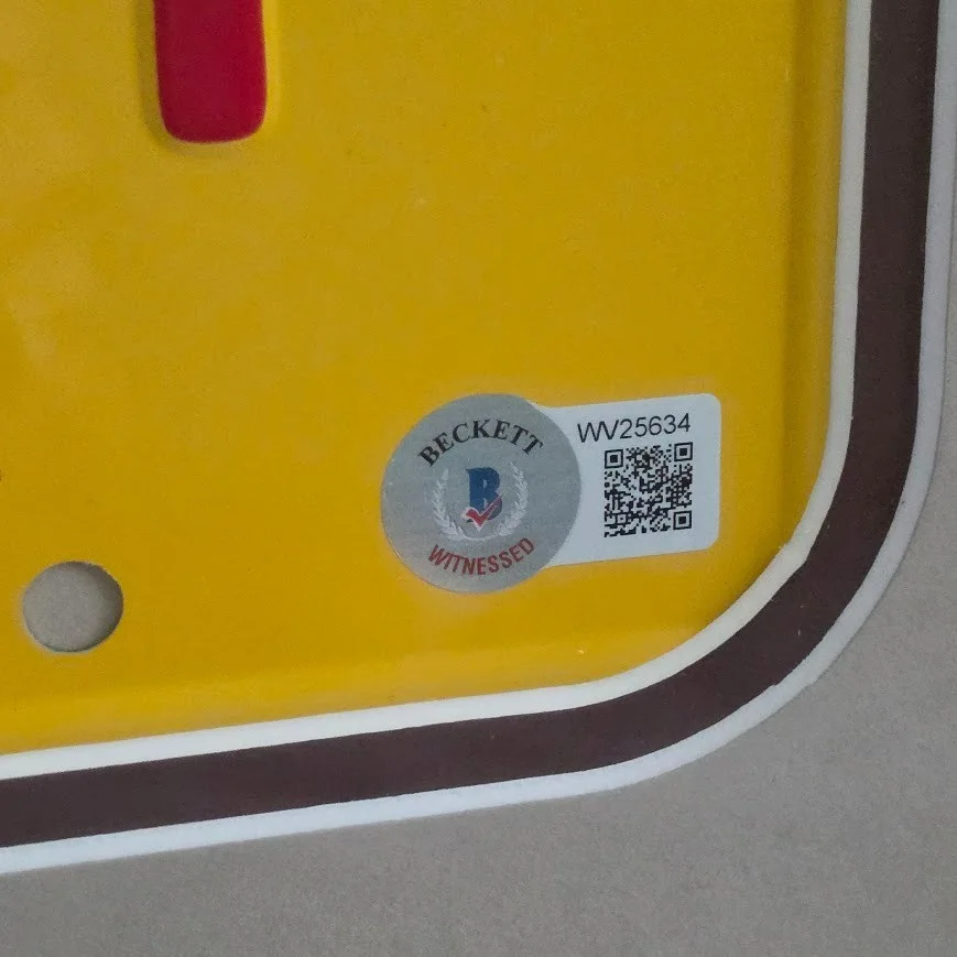 Bob Odenkirk — Bob Odenkirk Signed autographed Breaking Bad License plate BECKETT BAS Witnessed, image 3