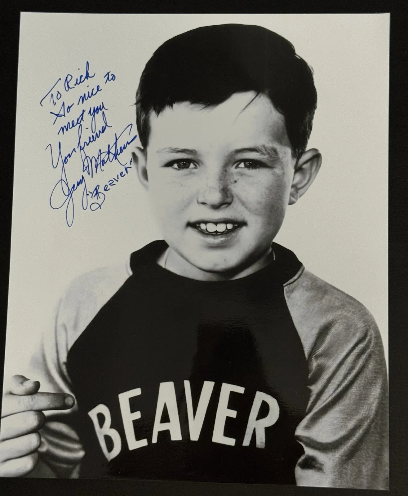 Jerry Mathers — JERRY MATHERS SIGNED 8 X 10 PHOTO LEAVE IT TO BEAVER, 1966 BATMAN