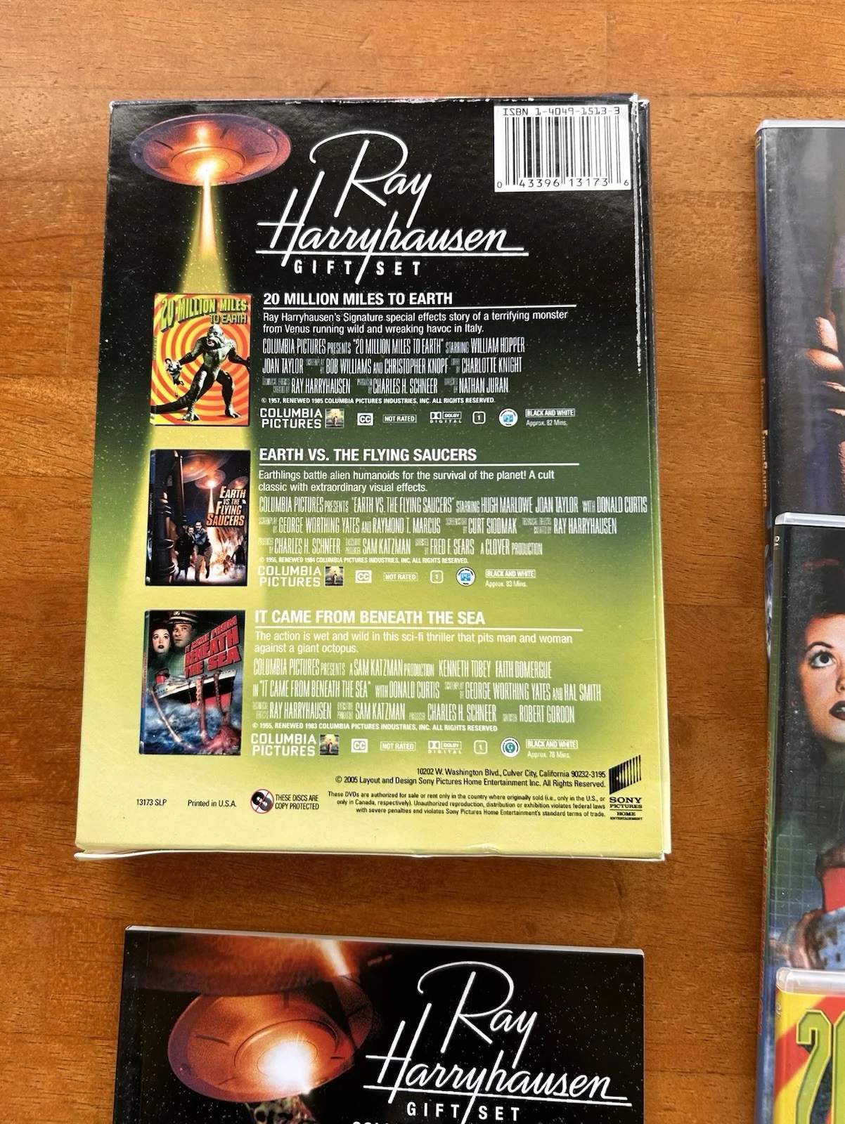 RARE *SIGNED* RAY HARRYHAUSEN 3 Movie DVD Gift Set STOP MOTION PIONEER, изображение 4