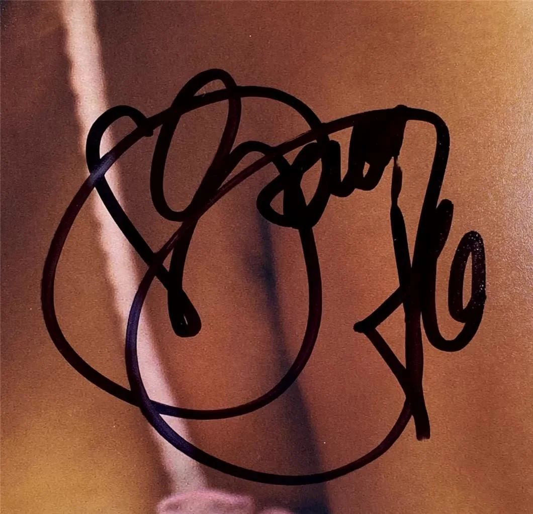 Paris Hilton — Paris Hilton signed 11x14 photo Model autograph (A) ~ Beckett BAS, image 2