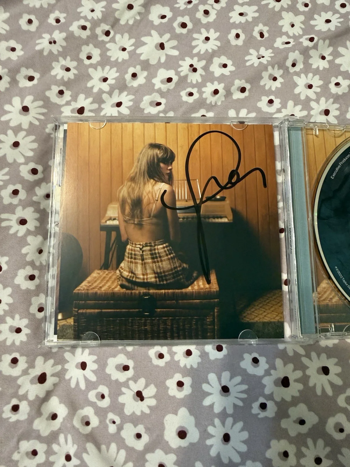 Taylor Swift Midnights Signed Jade Green CD, image 3