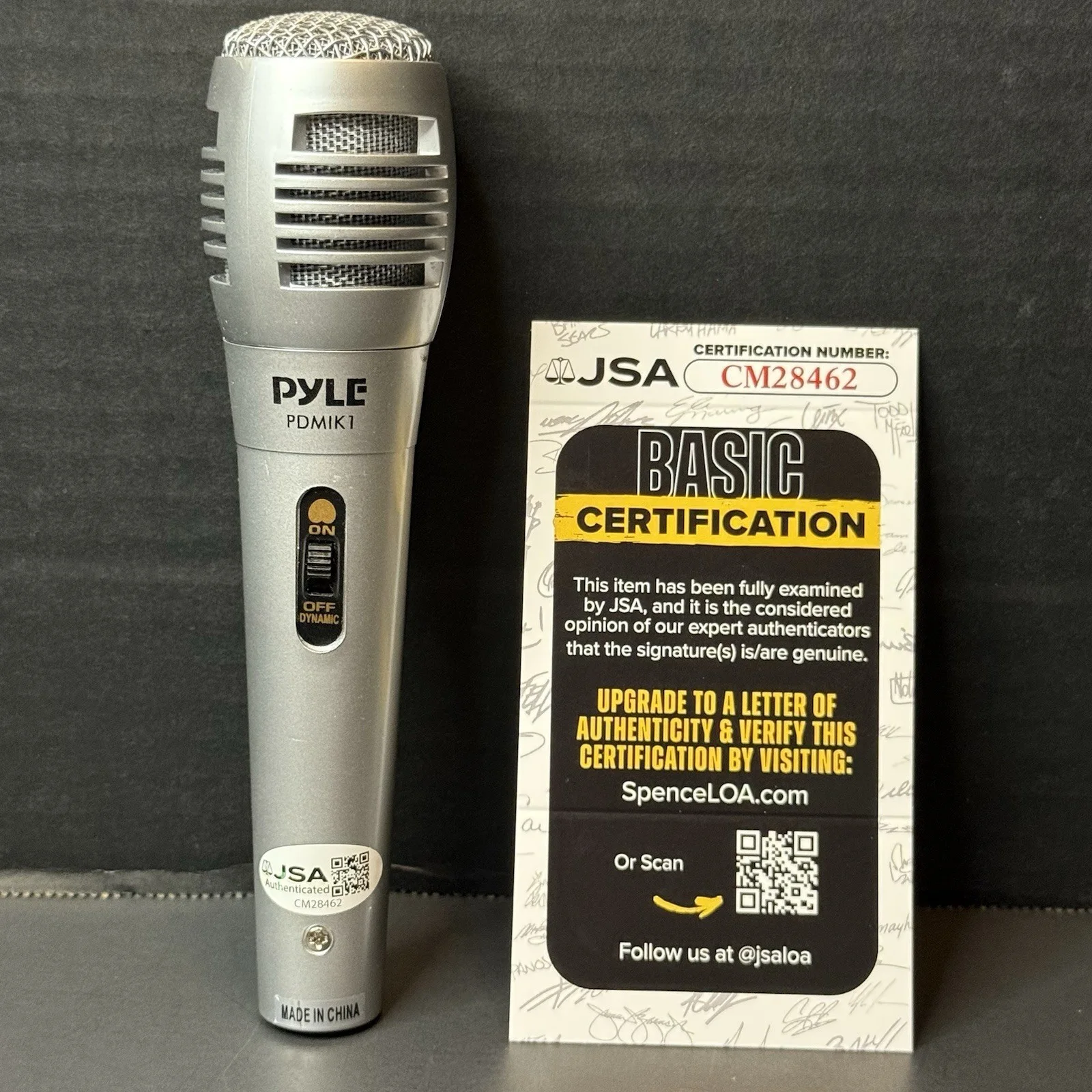 Chris Tucker — Chris Tucker Signed Microphone Autographed Mic Actor Comedian Friday JSA COA, image 3
