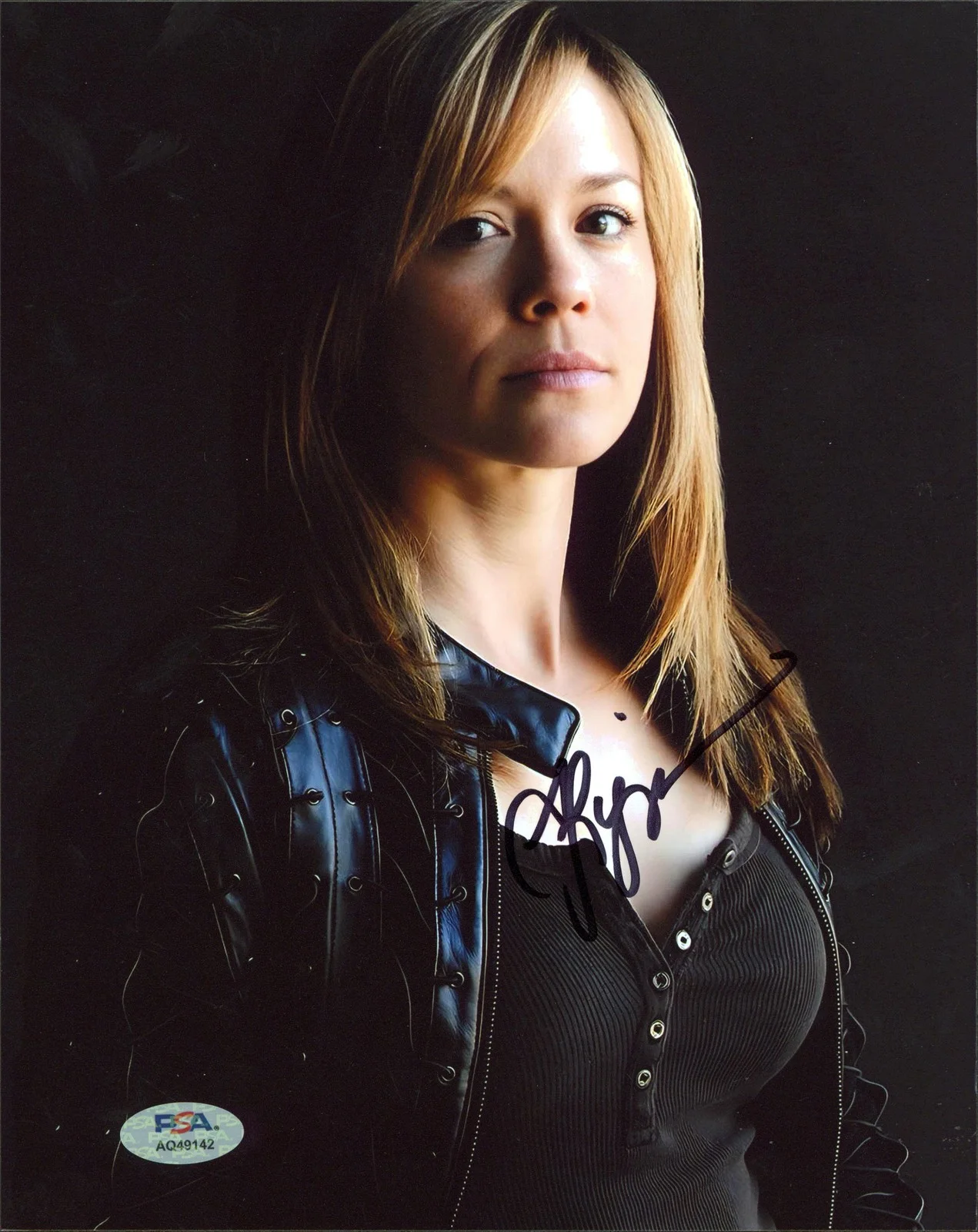 Alicia Ziegler — Alicia Ziegler Lake Placid Authentic Signed 8x10 Vertical Photo PSA/DNA #AQ49142