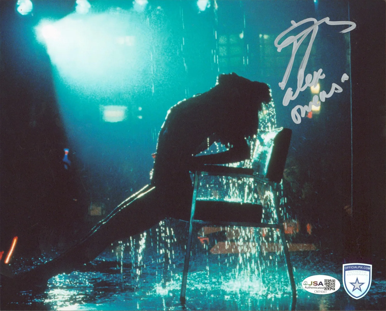 Jennifer Beals — Jennifer Beals Flashdance "Alex Owens" Signed 8x10 Official Pix Photo JSA COA