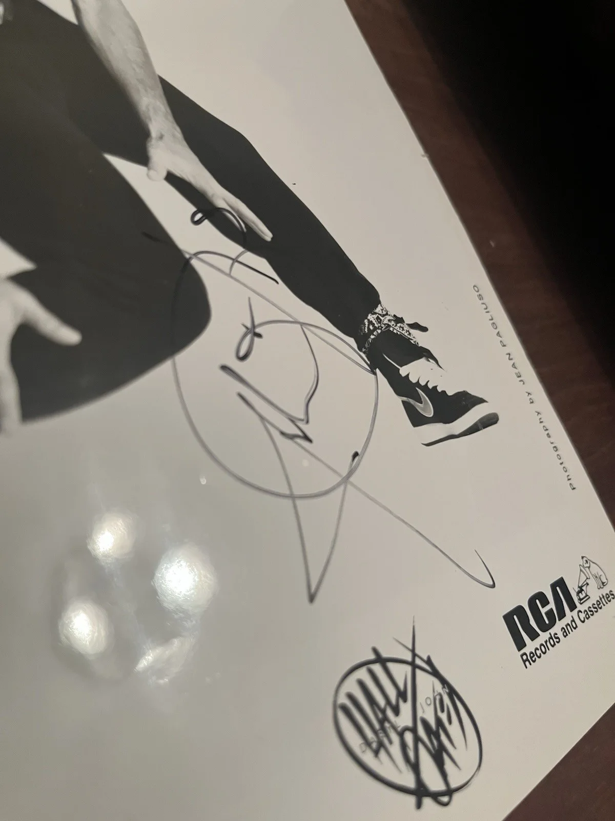 John Oates Signed RCA Big Bam Boom Promo Photo Hall & Oates Original 8x10 Photo, изображение 2