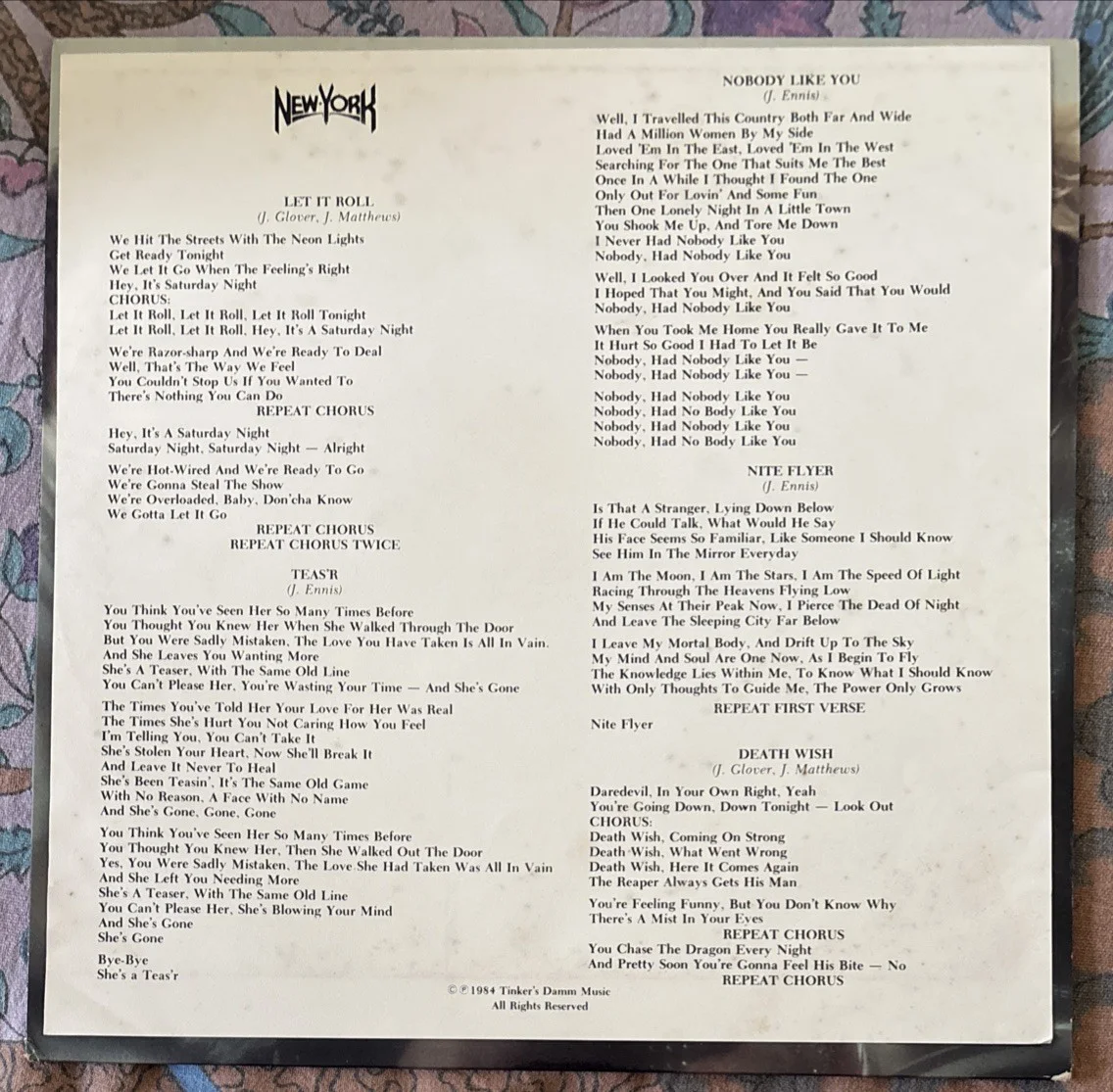 New York - Carry The Torch LP Original French Press Autographed Alt Cover, изображение 3