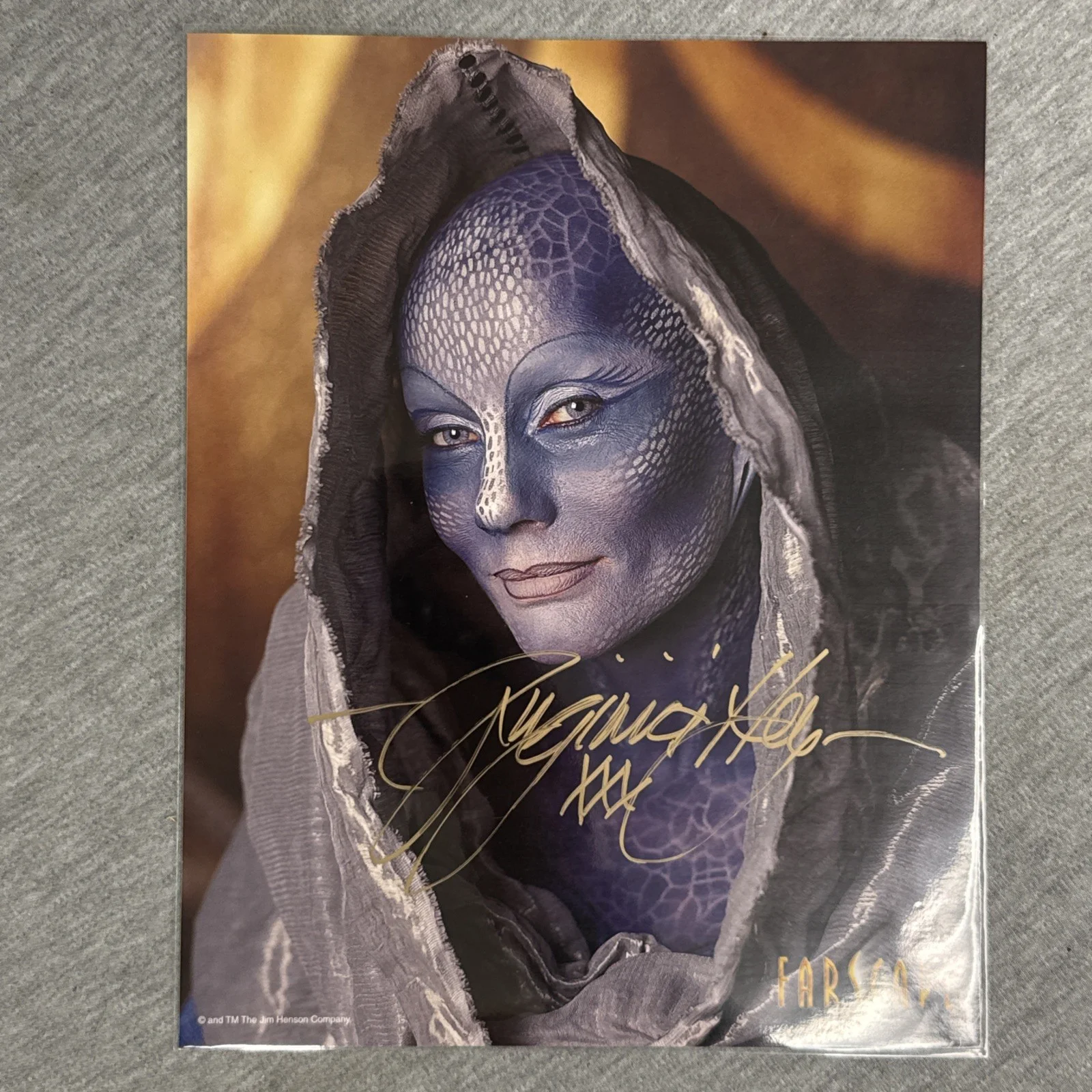 Virginia Hey — Virginia Hey Farscape Promo Photo Autograph Pa'u Zotoh Zhaan Signed 8x10 Photo