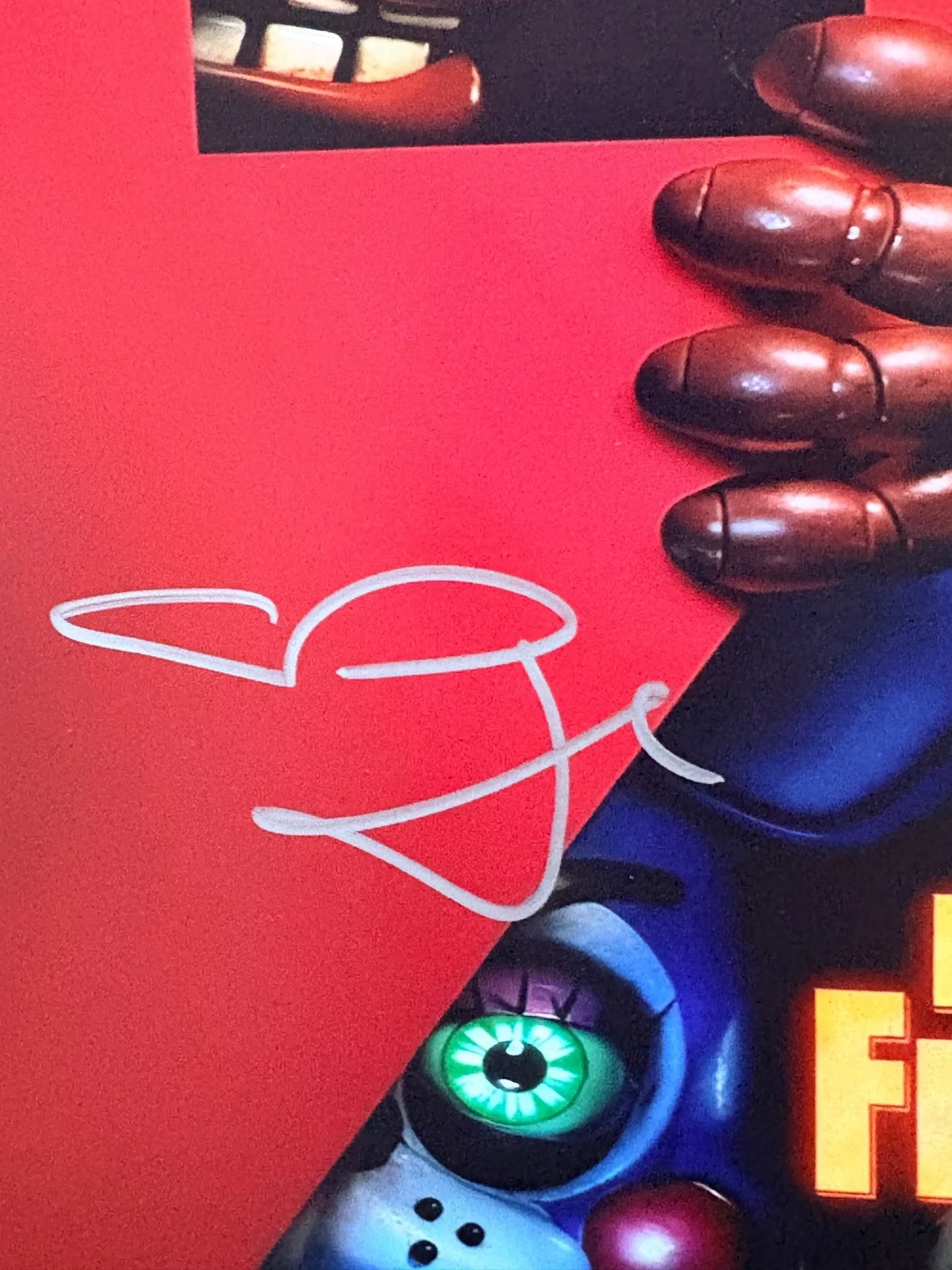Megan Fox Signed Photo 10 x 8 Five Nights at Freddy’s Beckett COA, image 2