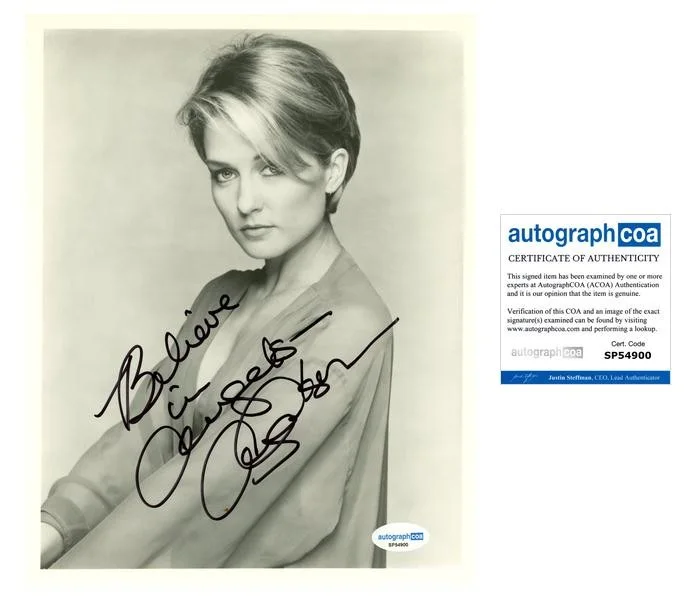 Amy Carlson — Amy Carlson "Another World" AUTOGRAPH Signed Autographed 8x10 Photo B ACOA